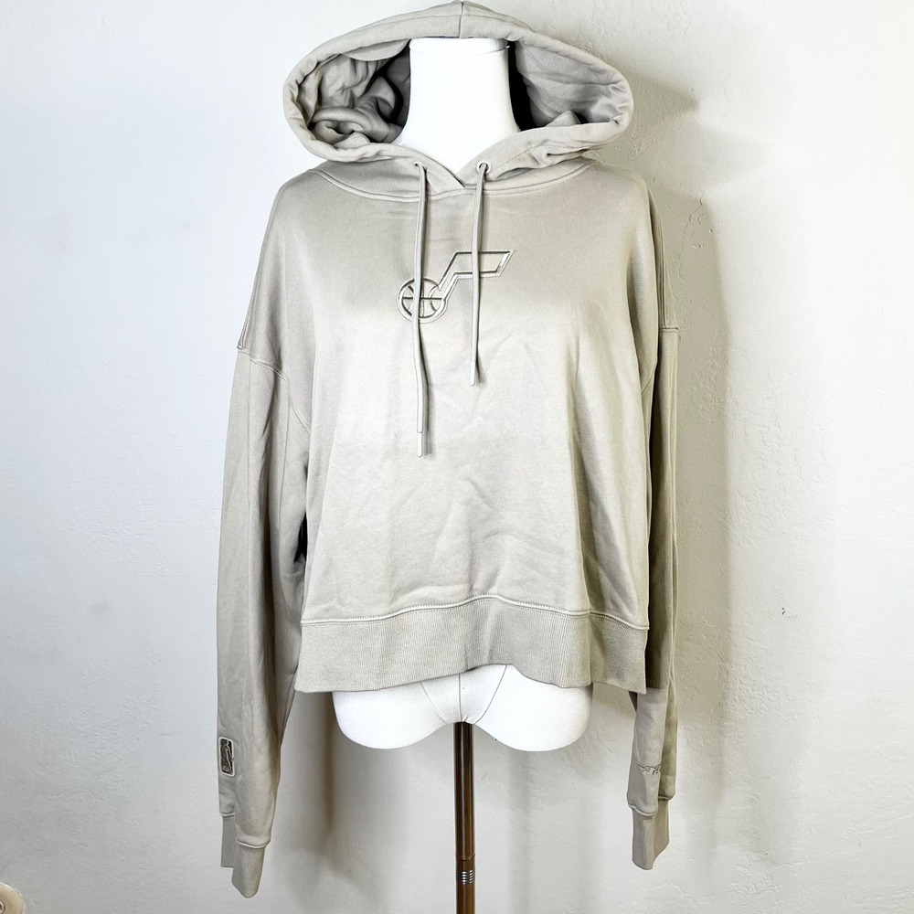 Utah Jazz NBA Hoodie Pro Standard Women Size L Taupe New Luxury Athletic Logo